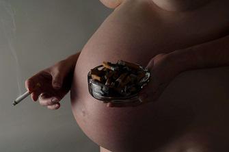Tabac et grossesse : danger pour le cœur du bébé
