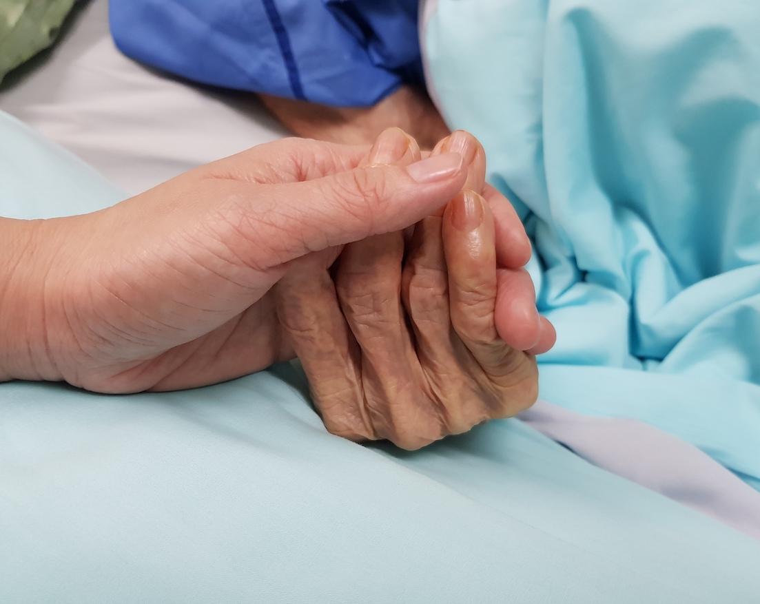 Légalisation de l’euthanasie au Portugal : où en est-on en France sur la fin de vie ?