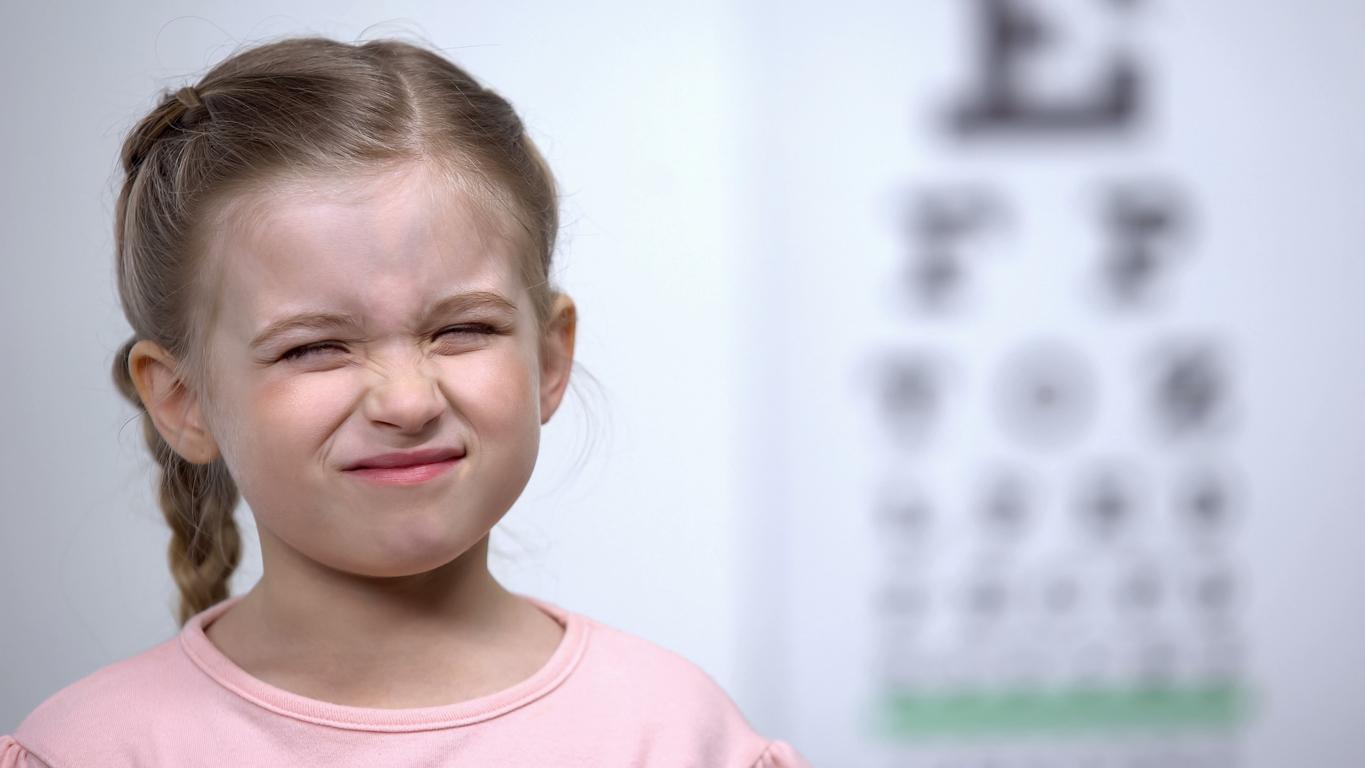 Boom de la myopie chez les enfants : comment freiner son apparition ?
