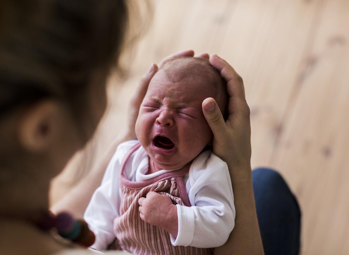 Que se passe-t-il dans la tête des parents lorsque leur bébé pleure ?