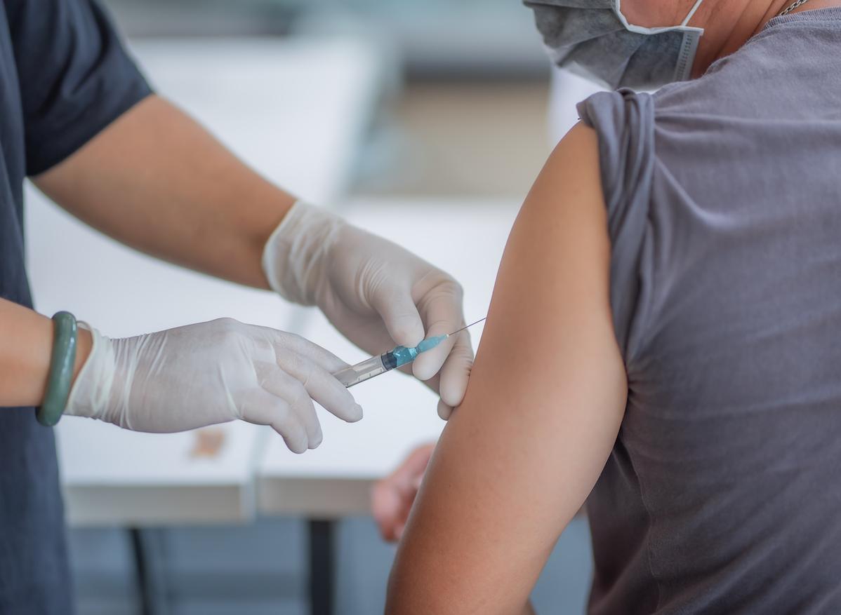 Vaccin contre la Covid-19: quelle stratégie pour les personnes immunodéprimées ?