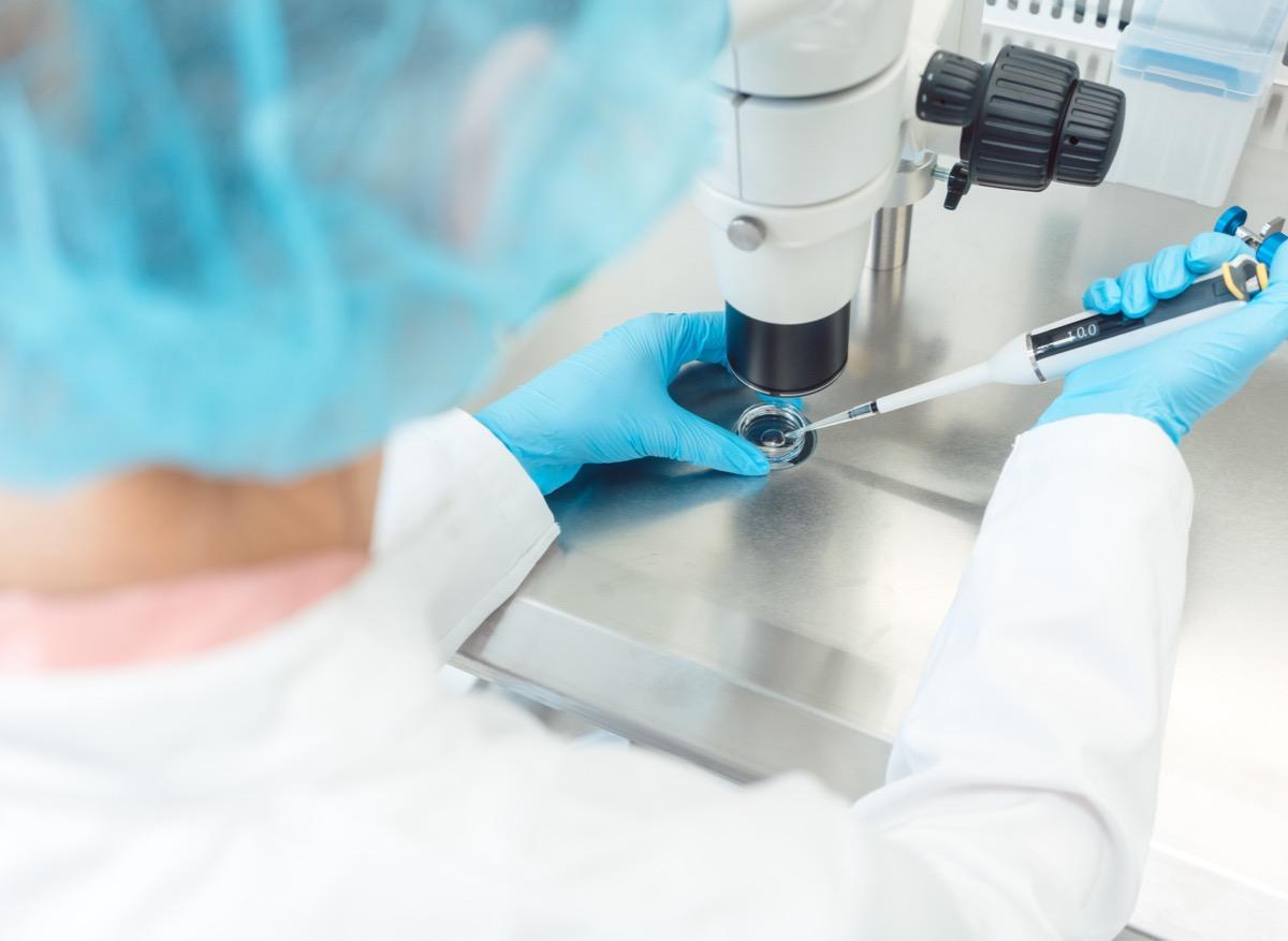 PMA : le dépistage pré-implantatoire de la trisomie 21 refusé par le Sénat 
