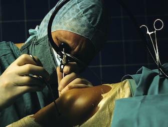 Rupture du ménisque : l'efficacité de la chirurgie contestée