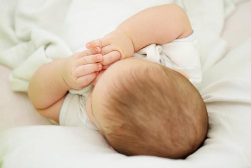 Mort inattendue du nourrisson : trop de décès non expliqués