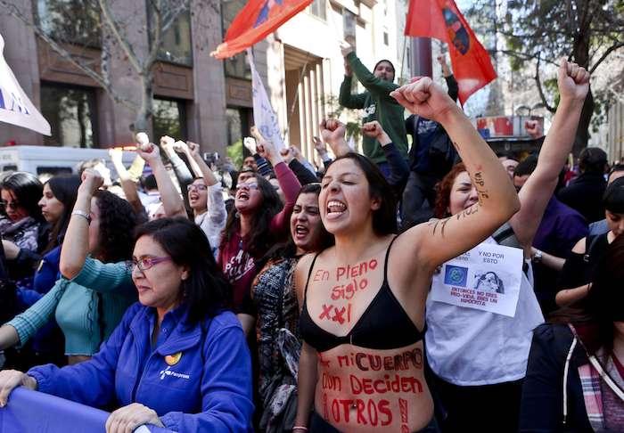 Avortement : le Chili l'autorise sous conditions