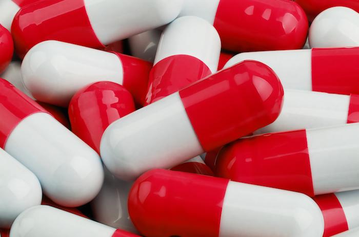 La clarithromycine, un antibiotique courant, augmente le risque d’accidents cardiovasculaires et de décès chez le coronarien