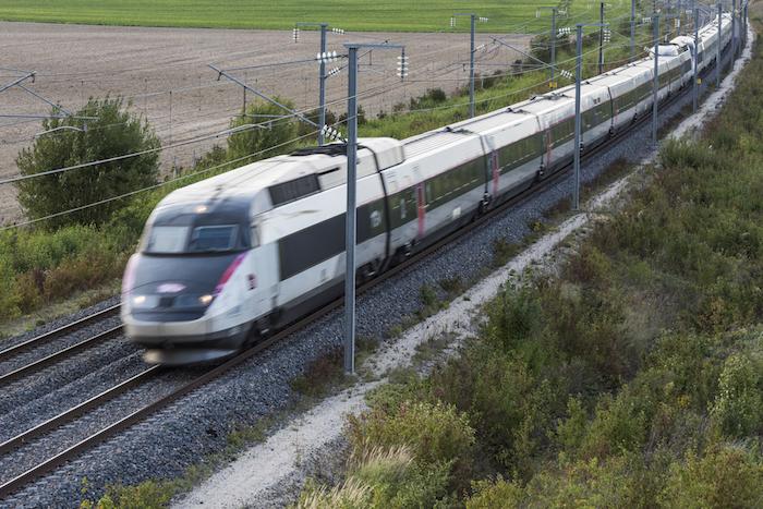 Méningite : une passagère du TGV Savoie-Paris hospitalisée en urgence à Auxerre