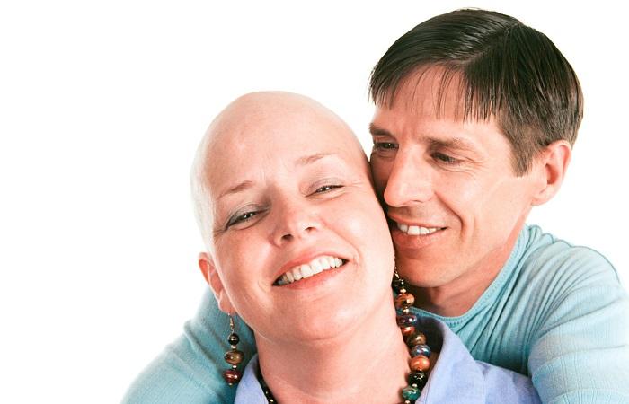 Cancer du sein : ré-apprivoiser sa féminité pour retrouver sa sexualité