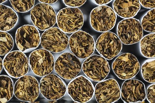 Cigarettes : la nouvelle marque des buralistes inquiète les tabacologues