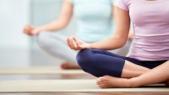 Relaxation : des cours de yoga au départ de Roissy et d'Orly