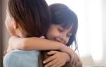 Vos câlins façonnent-ils la future personnalité de votre enfant ?