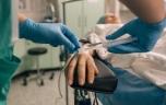 Chirurgie : mesurer l’activité cérébrale permet de réduire l’usage des anesthésiques