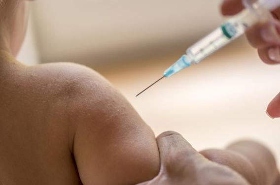 Vaccins : ils ont sauvé au moins 154 millions de vies en 50 ans, selon l’OMS 