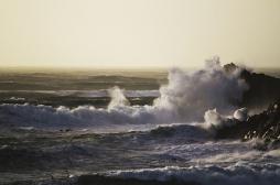 Des bidons d’acide échoués sur la côte du Finistère