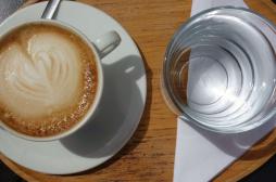 Sclérose en plaques : 4 tasses de café pour réduire le risque