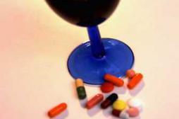 Alcool et médicaments : des liaisons dangereuses largement sous-estimées