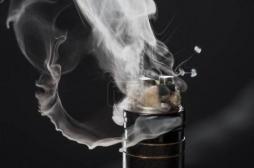 La cigarette électronique responsable de maladies du poumon avec certains e-liquides vendus sur internet