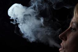 Tabagisme passif : vivre avec un fumeur plus dangereux que la pollution urbaine