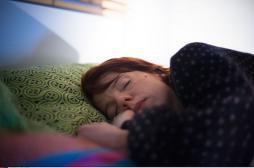Sommeil : un Américain sur 3 dort moins de 7h par nuit 