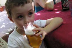 Alcool et enfants : en parler tôt et sans tabou