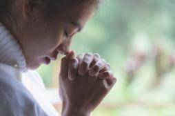 Pourquoi le recul du sentiment religieux génère de l’anxiété chez les jeunes ?