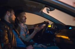 Parler au volant serait plus risqué qu’on ne le pense