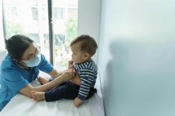 Pourquoi les bébés sont sensibles à la bronchiolite, mais résistent aux virus émergents 