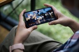 Réseaux sociaux : scroller des vidéos accroît l'ennui