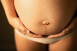 Son ventre de femme enceinte était en réalité un kyste ovarien de 9 kg