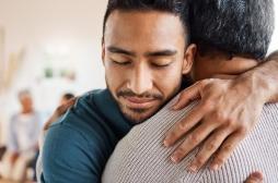 Comment les parents peuvent apaiser les souvenirs d'enfance douloureux