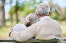 Pourquoi les femmes vivent-elles plus longtemps que les hommes ?