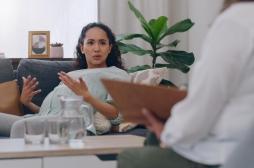 Dépression périnatale : ces effets sur le développement des filles