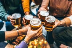 Huit verres d’alcool par semaine : quel impact sur le cerveau ?