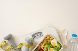 Manger la même chose tous les jours fait-il vraiment maigrir ?