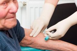 Un simple test sanguin pour dépister l'Alzheimer : une révolution en marche ?