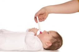 Le paracétamol n’est pas un bonbon  : les bébés qui en prennent ont de l'asthme