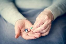 Déremboursement des médicaments anti-Alzheimer : une décision contestée par les professionnels de santé