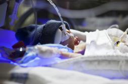 Pologne : maintenue en vie pour donner naissance à son bébé 