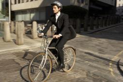 Surpoids : le vélo est plus efficace que la marche pour rester mince