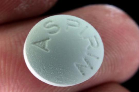 Cancer du côlon : l'aspirine diminue le risque de décès