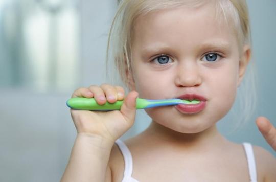 Comment convaincre les enfants de bien se laver les dents ?