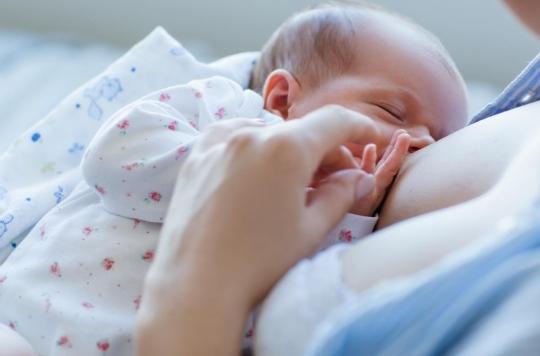 Covid-19 : une femme contaminée peut continuer à allaiter son enfant