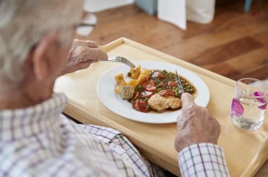 Un nouveau guide pratique pour aider les personnes âgées à bien s'alimenter