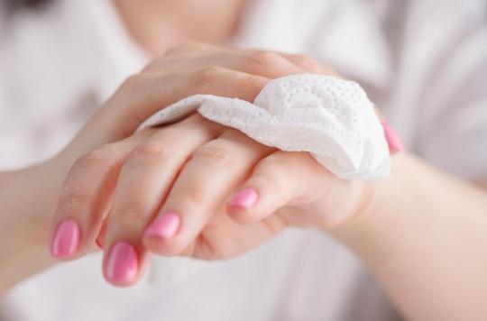 Coronavirus : se sécher les mains avec du papier est plus efficace que sous un sèche-mains