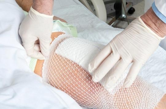 Prothèse du genou : certaines personnes ont plus de risque de complications après l’opération 