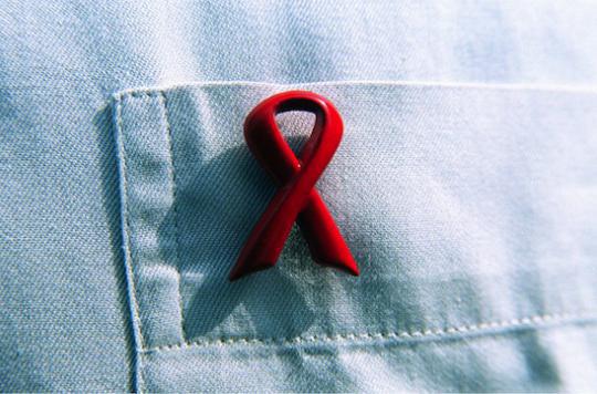 VIH : les séropositifs de plus 40 ans ont peur du vieillissement 