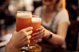 Alcool : plus on boit, plus le risque d'infarctus et d'AVC est grand