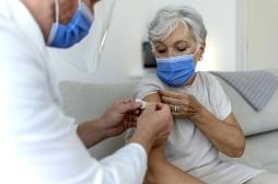 Covid-19 : la HAS favorable à une quatrième dose de vaccin pour les plus de 65 ans à risque