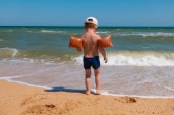 Vacances : comment vaincre la peur de l'eau ?