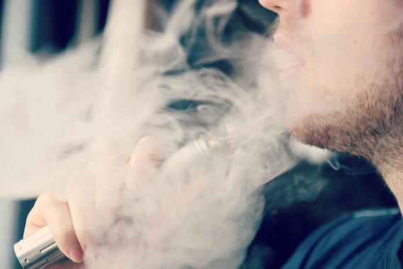6 millions d’Européens ont arrêté de fumer grâce à l'e-cigarette